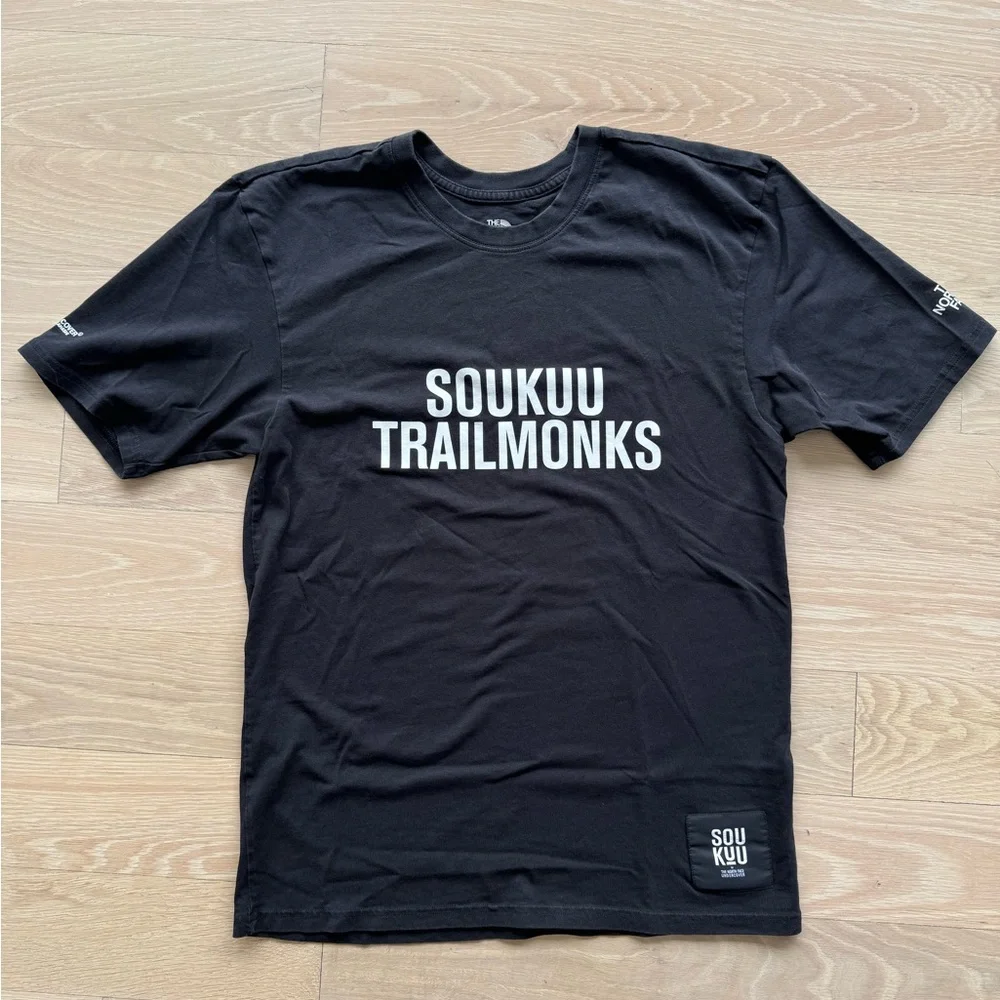 Soukuu TrailMonks White T-Shirt The North Face men’s xs women’s small